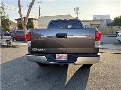 2013 Toyota Tundra Grade 4x2 4dr CrewMax Cab Pickup SB (5.7L V8)   - Photo 8 - South Gate, CA 90280