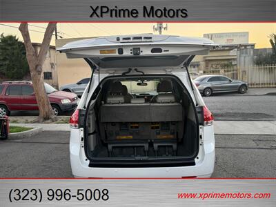 2012 Toyota Sienna XLE 7-Passenger Auto Acce   - Photo 13 - South Gate, CA 90280