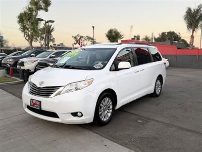 2012 Toyota Sienna XLE 7-Passenger Auto Acce   - Photo 4 - South Gate, CA 90280