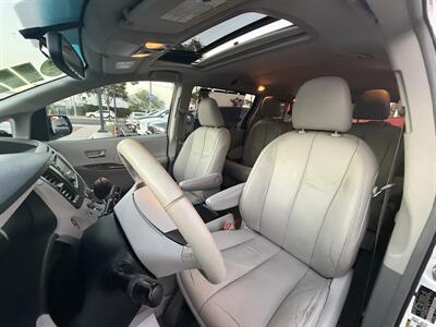 2012 Toyota Sienna XLE 7-Passenger Auto Acce   - Photo 24 - South Gate, CA 90280