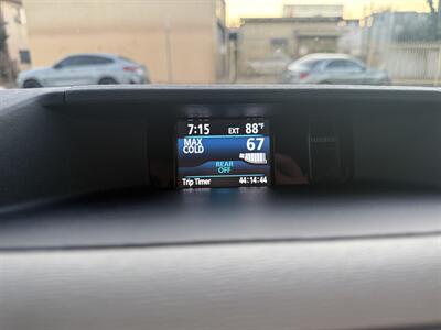 2012 Toyota Sienna XLE 7-Passenger Auto Acce   - Photo 32 - South Gate, CA 90280