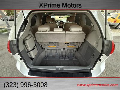 2012 Toyota Sienna XLE 7-Passenger Auto Acce   - Photo 14 - South Gate, CA 90280