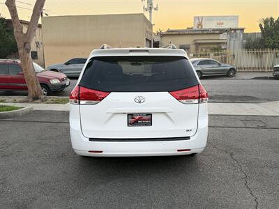 2012 Toyota Sienna XLE 7-Passenger Auto Acce   - Photo 7 - South Gate, CA 90280