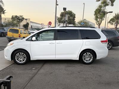 2012 Toyota Sienna XLE 7-Passenger Auto Acce   - Photo 5 - South Gate, CA 90280