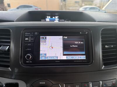 2012 Toyota Sienna XLE 7-Passenger Auto Acce   - Photo 30 - South Gate, CA 90280