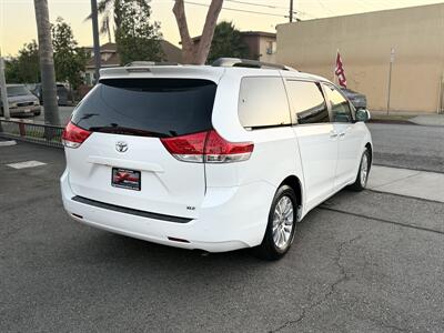 2012 Toyota Sienna XLE 7-Passenger Auto Acce   - Photo 8 - South Gate, CA 90280