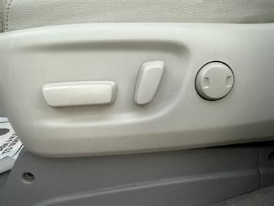 2012 Toyota Sienna XLE 7-Passenger Auto Acce   - Photo 22 - South Gate, CA 90280