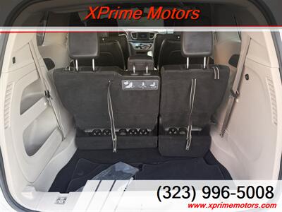 2018 Chrysler Pacifica Touring L   - Photo 12 - South Gate, CA 90280