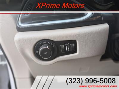 2018 Chrysler Pacifica Touring L   - Photo 18 - South Gate, CA 90280