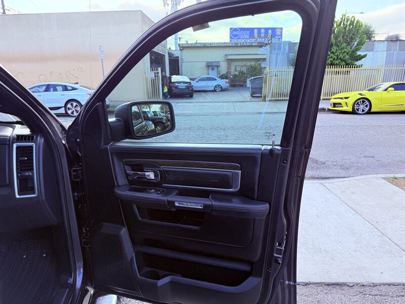 2016 RAM 1500 Laramie Longhorn - Photo 30 - South Gate, CA 90280