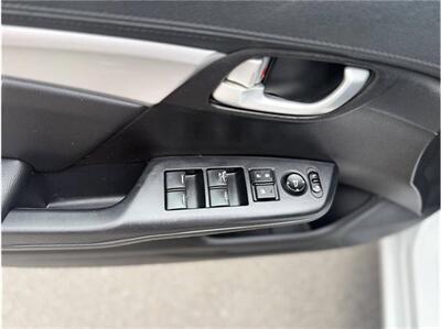 2013 Honda Civic EX-L Sedan 4D   - Photo 14 - South Gate, CA 90280