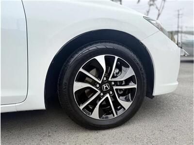 2013 Honda Civic EX-L Sedan 4D   - Photo 11 - South Gate, CA 90280