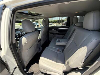 2016 Toyota Highlander XLE 4dr SUV   - Photo 32 - South Gate, CA 90280
