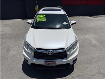2016 Toyota Highlander XLE 4dr SUV   - Photo 4 - South Gate, CA 90280