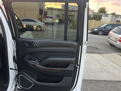 2018 Chevrolet Suburban LT   - Photo 32 - South Gate, CA 90280