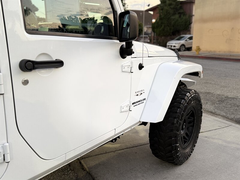2016 Jeep Wrangler Unlimited Sahara - Photo 11 - South Gate, CA 90280