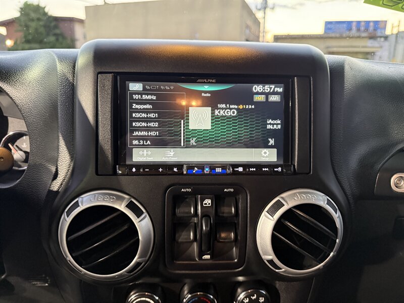 2016 Jeep Wrangler Unlimited Sahara - Photo 20 - South Gate, CA 90280