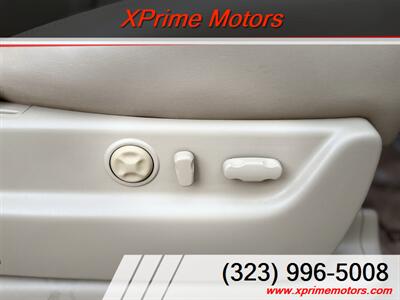 2011 Cadillac Escalade Luxury   - Photo 36 - South Gate, CA 90280