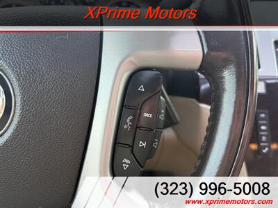 2011 Cadillac Escalade Luxury   - Photo 23 - South Gate, CA 90280