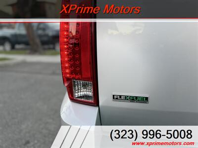 2011 Cadillac Escalade Luxury   - Photo 10 - South Gate, CA 90280
