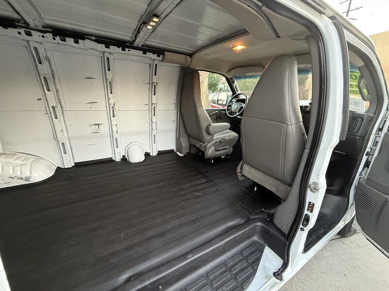2017 Chevrolet Express 2500 - Photo 21 - South Gate, CA 90280