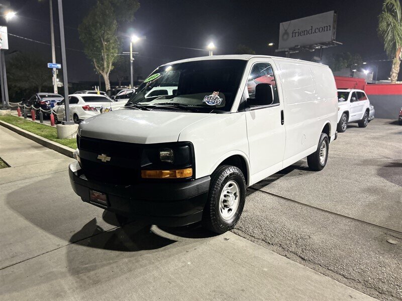 2017 Chevrolet Express 2500   - Photo 3 - South Gate, CA 90280
