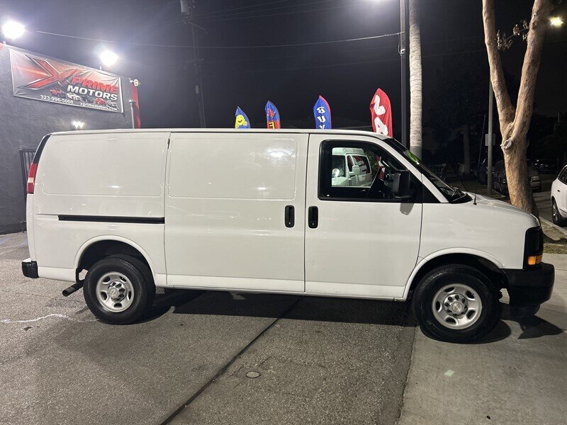2017 Chevrolet Express 2500   - Photo 8 - South Gate, CA 90280