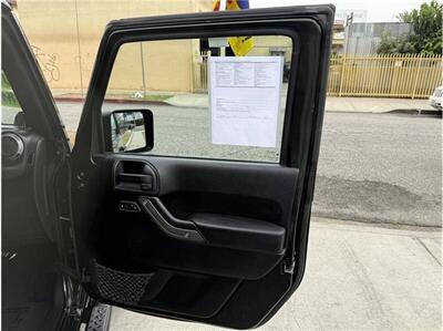 2011 Jeep Wrangler Unlimited Sport SUV 4D   - Photo 31 - South Gate, CA 90280