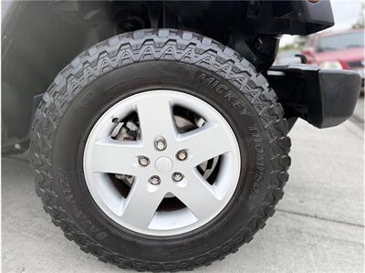 2011 Jeep Wrangler Unlimited Sport SUV 4D   - Photo 11 - South Gate, CA 90280