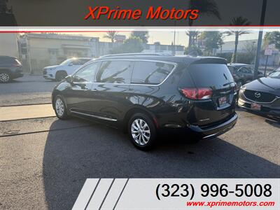 2019 Chrysler Pacifica Touring L - Photo 5 - South Gate, CA 90280