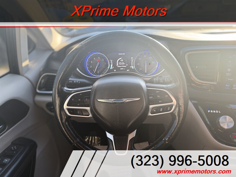 2019 Chrysler Pacifica Touring L - Photo 22 - South Gate, CA 90280
