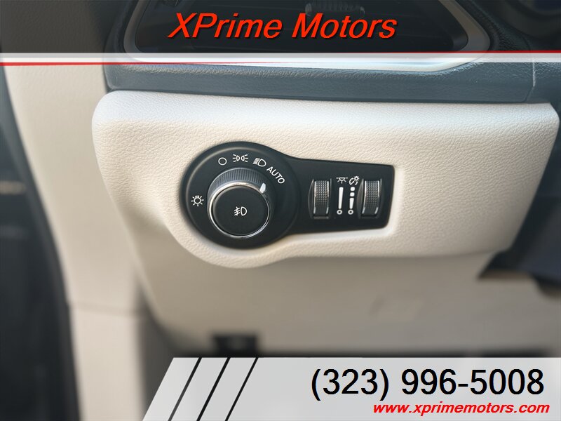 2019 Chrysler Pacifica Touring L - Photo 21 - South Gate, CA 90280