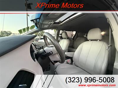 2013 Toyota Sienna XLE 8-Passenger   - Photo 14 - South Gate, CA 90280
