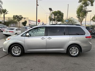2013 Toyota Sienna XLE 8-Passenger - Photo 5 - South Gate, CA 90280