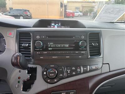 2013 Toyota Sienna XLE 8-Passenger - Photo 21 - South Gate, CA 90280