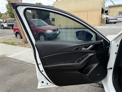 2016 Mazda Mazda3 i Grand Touring   - Photo 15 - South Gate, CA 90280