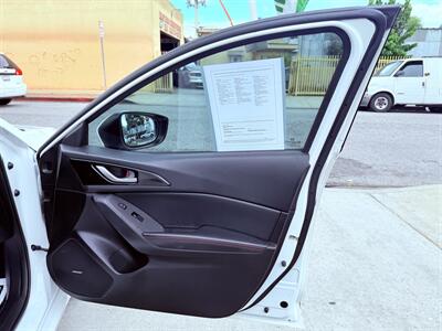 2016 Mazda Mazda3 i Grand Touring   - Photo 33 - South Gate, CA 90280