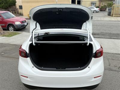 2016 Mazda Mazda3 i Grand Touring   - Photo 13 - South Gate, CA 90280