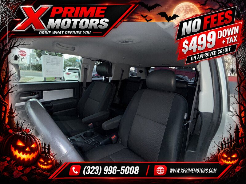 2007 Toyota FJ Cruiser 4dr SUV - Photo 15 - South Gate, CA 90280