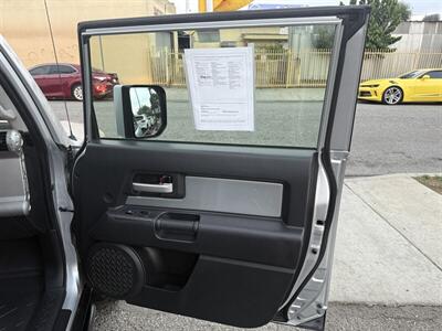 2007 Toyota FJ Cruiser 4dr SUV - Photo 24 - South Gate, CA 90280