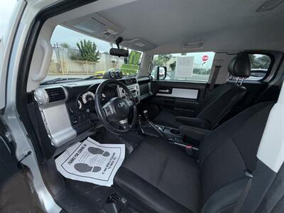 2007 Toyota FJ Cruiser 4dr SUV - Photo 15 - South Gate, CA 90280