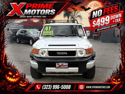 2007 Toyota FJ Cruiser 4dr SUV - Photo 2 - South Gate, CA 90280