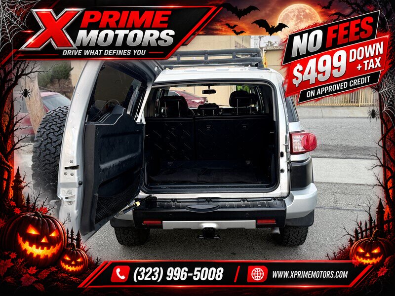 2007 Toyota FJ Cruiser 4dr SUV - Photo 11 - South Gate, CA 90280