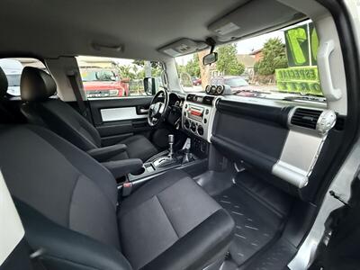 2007 Toyota FJ Cruiser 4dr SUV - Photo 26 - South Gate, CA 90280