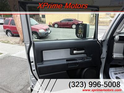 2007 Toyota FJ Cruiser 4dr SUV   - Photo 13 - South Gate, CA 90280