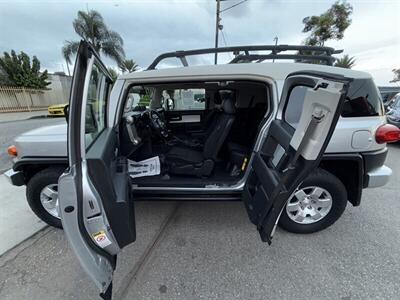 2007 Toyota FJ Cruiser 4dr SUV   - Photo 21 - South Gate, CA 90280