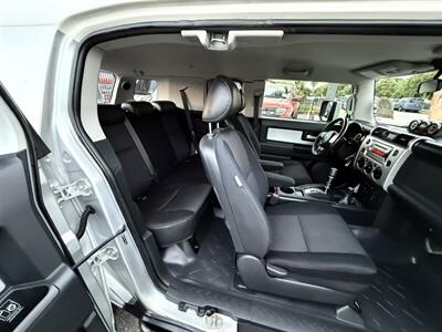 2007 Toyota FJ Cruiser 4dr SUV - Photo 27 - South Gate, CA 90280