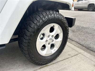 2014 Jeep Wrangler Unlimited Sahara   - Photo 9 - South Gate, CA 90280