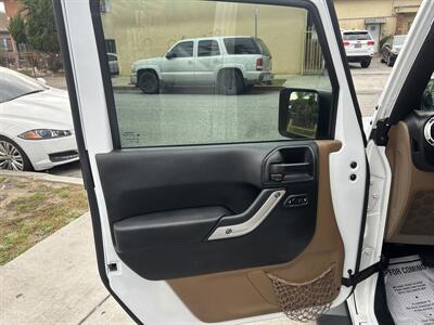 2014 Jeep Wrangler Unlimited Sahara   - Photo 13 - South Gate, CA 90280