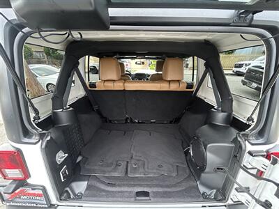 2014 Jeep Wrangler Unlimited Sahara   - Photo 12 - South Gate, CA 90280